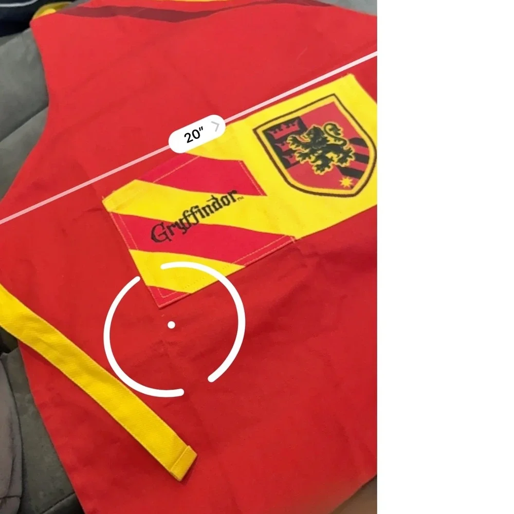 Williams Sonoma Harry Potter Gryffindor Kids Apron Red Gold Cotton‎ 20x24.5